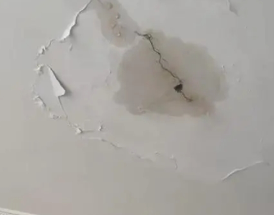 乐东阳台漏水维修公司分享下屋面防水工程质量问题原因分析